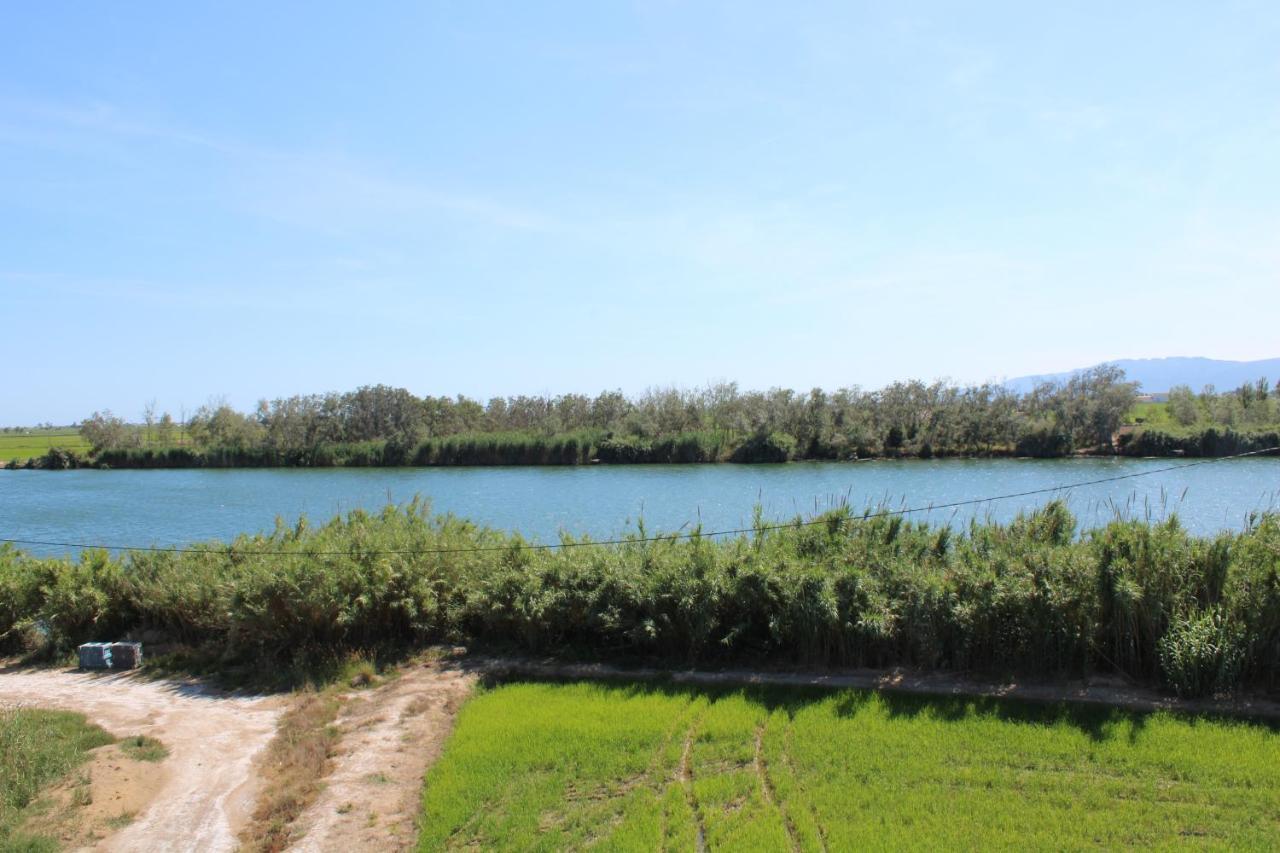 Villa De L'Ebre Deltebre Bagian luar foto