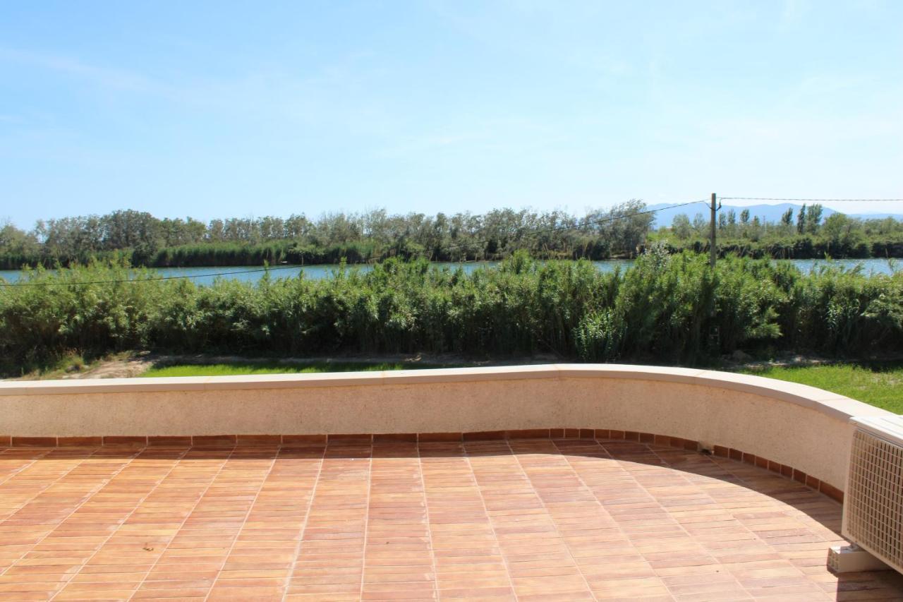 Villa De L'Ebre Deltebre Bagian luar foto