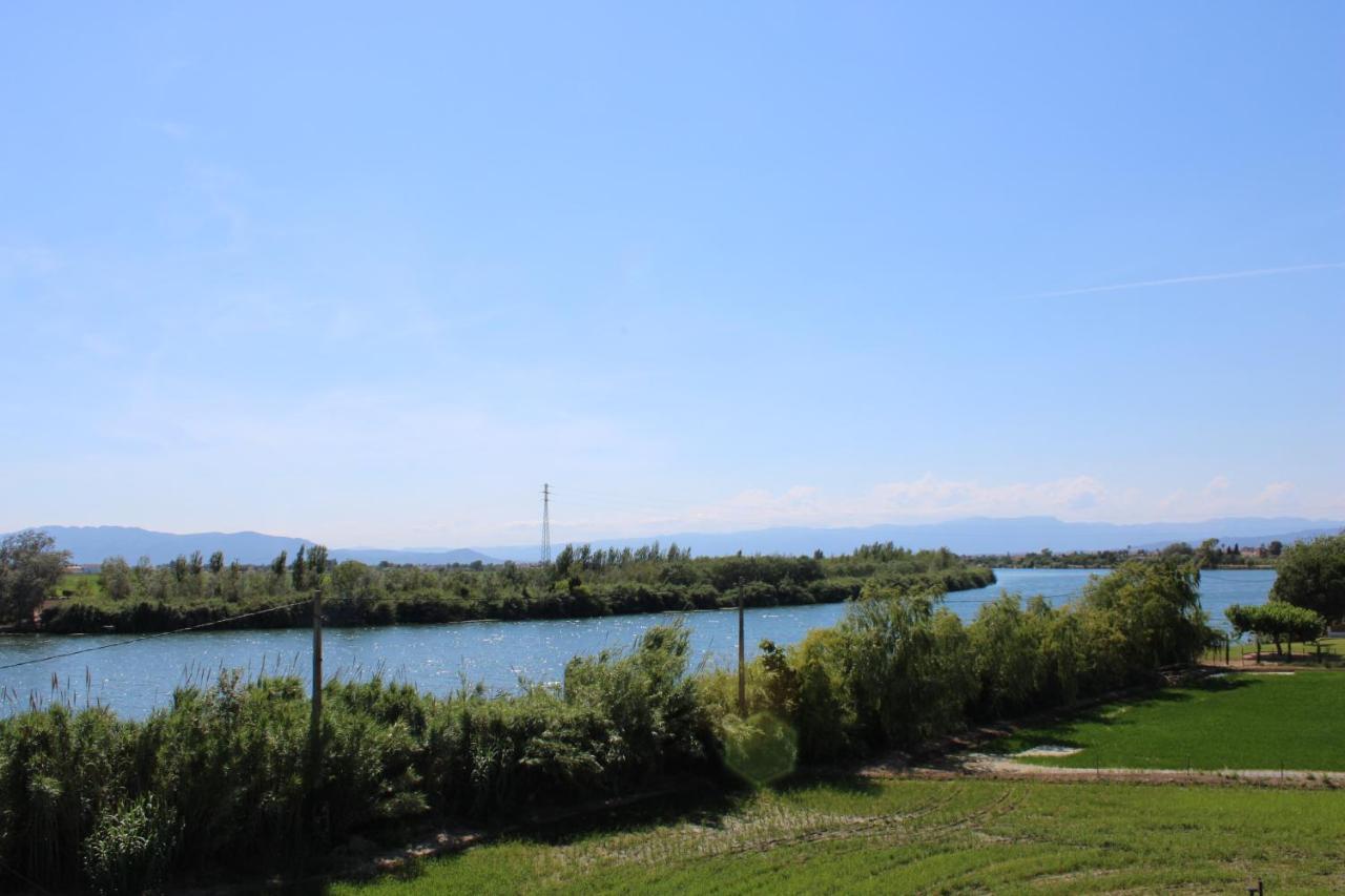 Villa De L'Ebre Deltebre Bagian luar foto